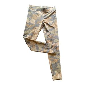 Camo Women leggings Matty M size Small